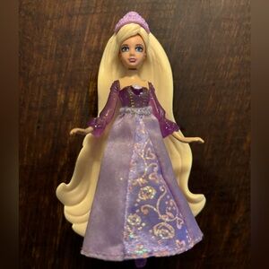 Barbie Rapunzel mini figure